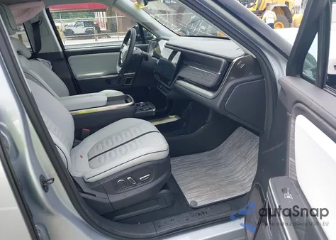 2023 Rivian R1S Adventure z USA, uszkodzony, nr VIN 7PDSGABAXPN018754